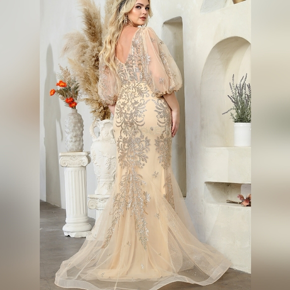 Gold or mauve pink formal dress - Picture 3 of 6